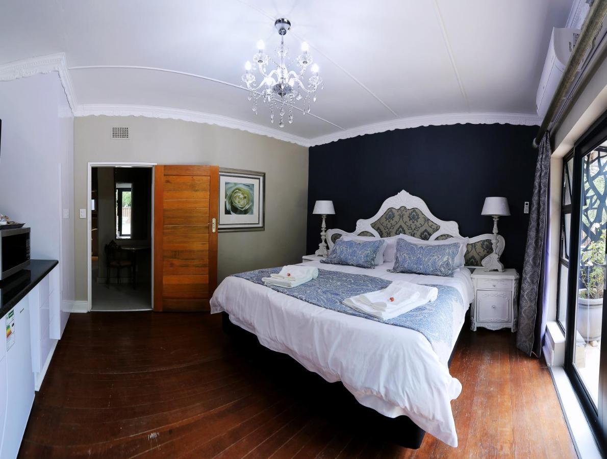 Le Grant Guesthhouse Aparthotel Kroonstad Exterior photo