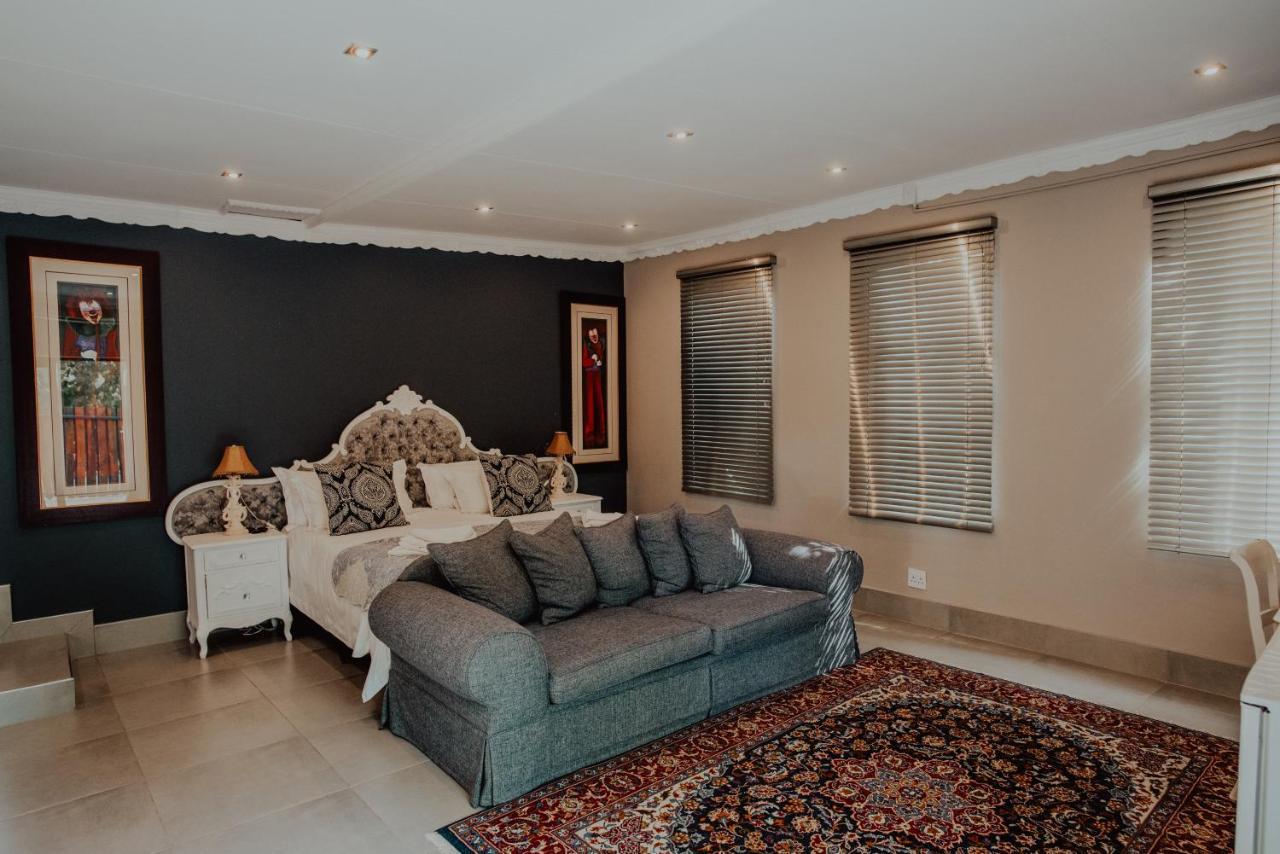 Le Grant Guesthhouse Aparthotel Kroonstad Exterior photo